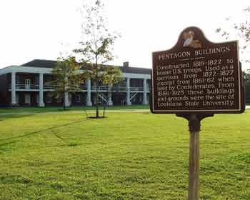 Baton Rouge: Pentagon Barracks