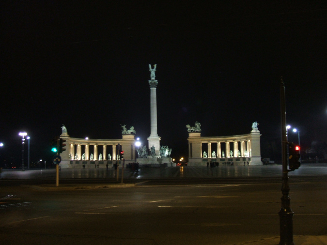 hero's Square