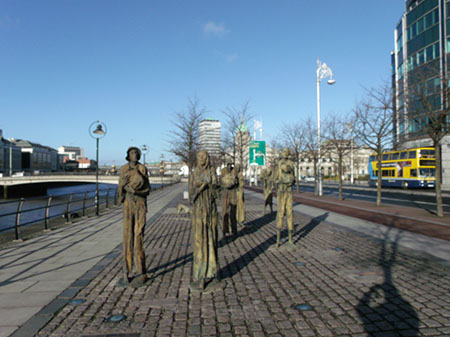 Docklands walk, Dublin
