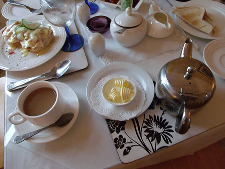 Breakfast at Donnybrook Hall