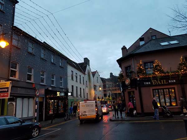 Shopping area, Galway