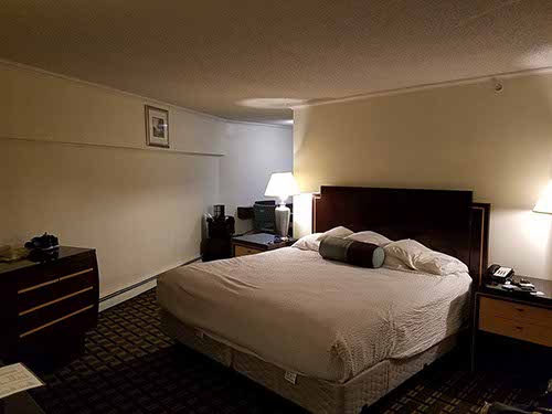 Bedford Plaza Hotel room 114