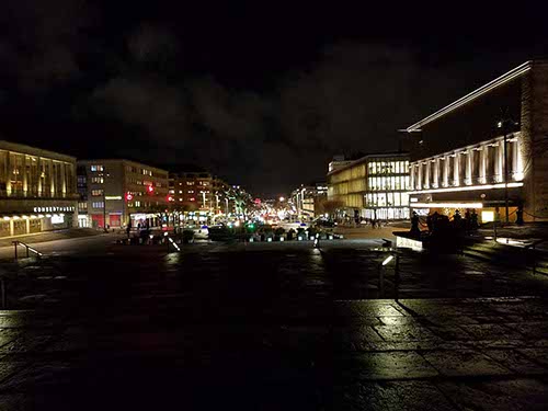 Views from the art museum, up the Avenyn