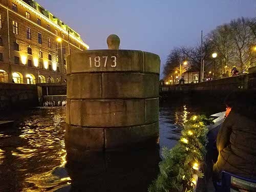Stomma Paddan Tour to
Liseberg Christmas