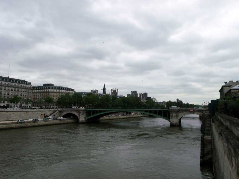 Looking toward Hotel de Ville