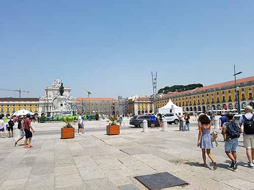 Comércio Plaza