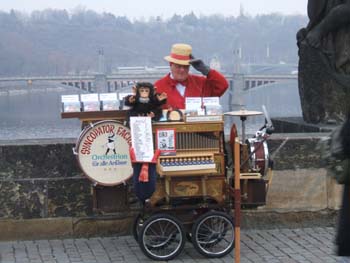 Organ Grinder, Kaluv Most (Charles Bridge), Prague