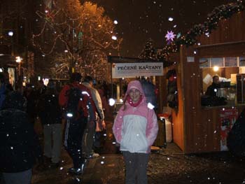 Diane in snow at Václavské námestí (Wenceslas Square) 