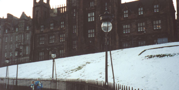 Snow at Parlament