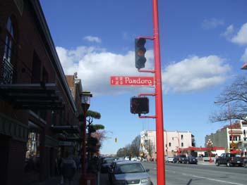 Victoria, Chinatown street signs