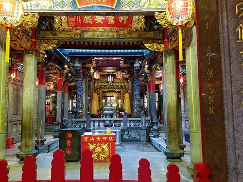 Bangka and Quinshan temples