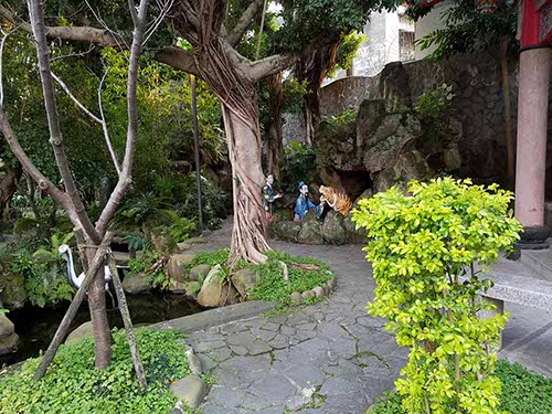 Taipei Temple Garden